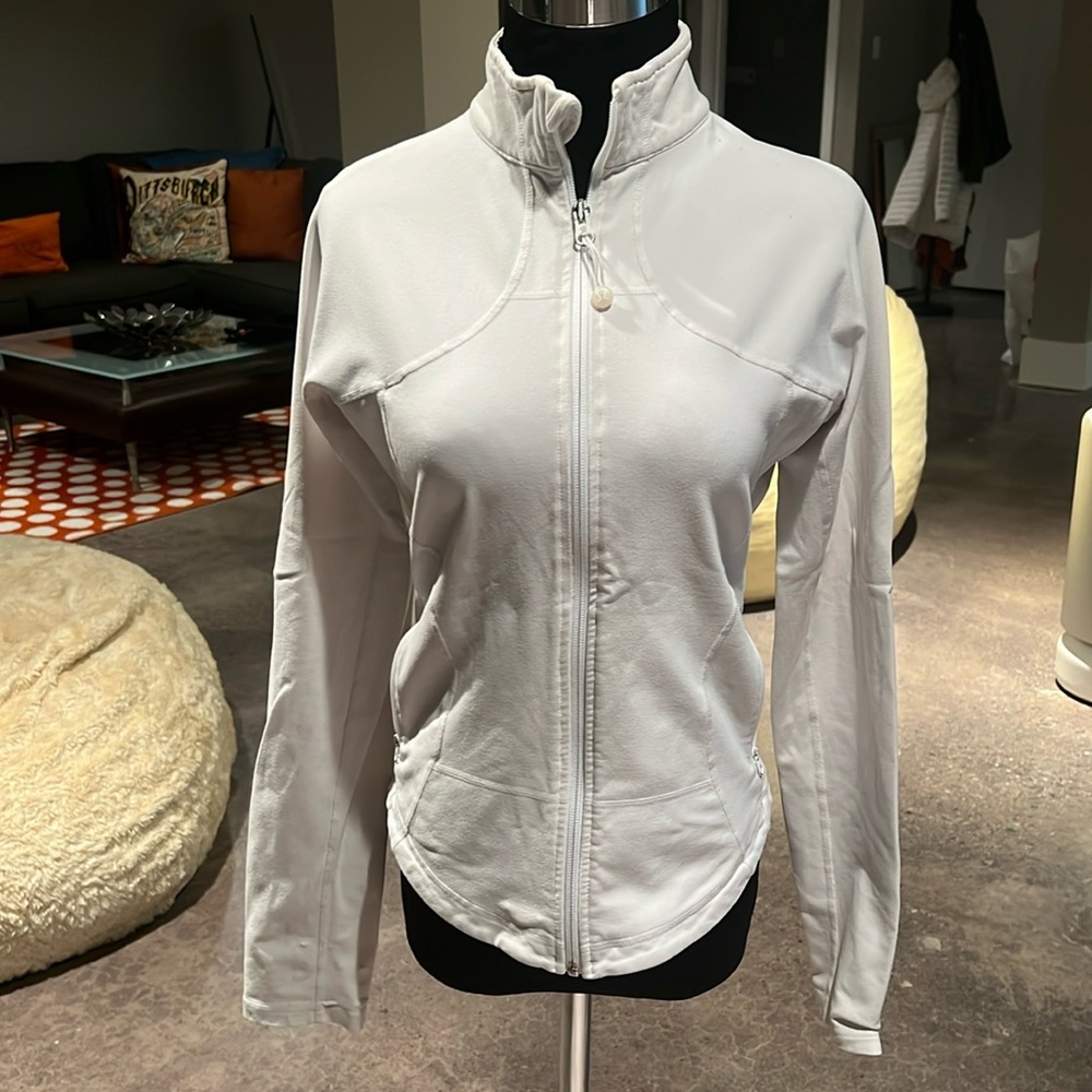 Lululemon Define Jacket, original style (no thumb holes)